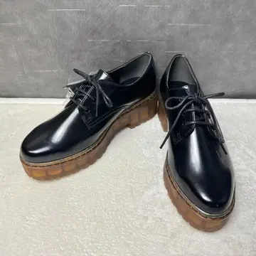 미사용 레이스업 슈즈 로퍼 로리즈팜 통굽 블랙