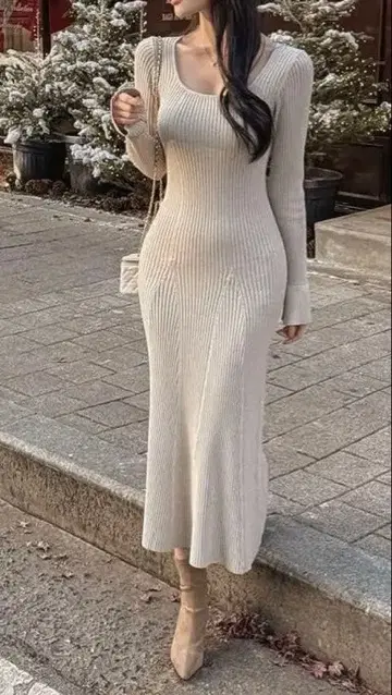 리브 편직 와이드 넥 맥시 드레스