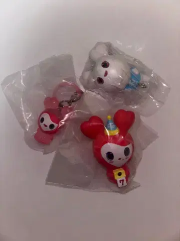 TWICE LOVELYS 채영 다현 캡슐 토이 3개 세트