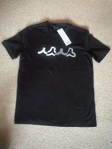 muta 블랙 T셔츠 S사이즈