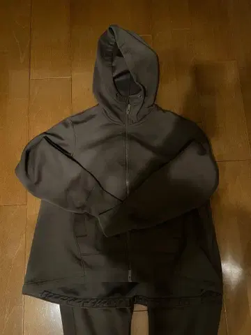 UNIQLOJ 셋업 카키