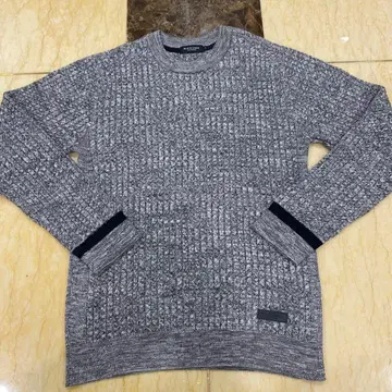 블랙 라벨 스웨터