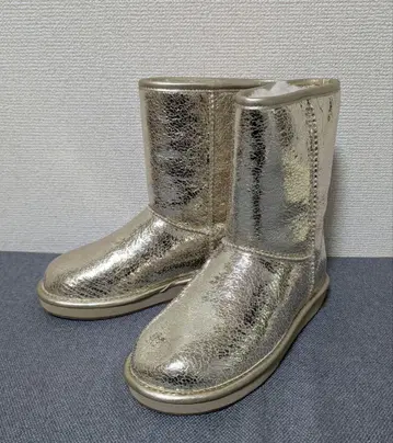 클래식 숏 메탈릭 골드 22cm