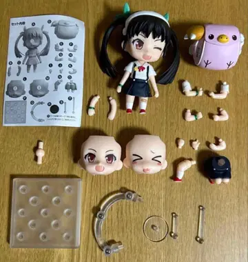 넨도로이드 하치쿠지 마요이 바케모노가타리