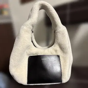 YAHKI 핸드백 화이트/블랙