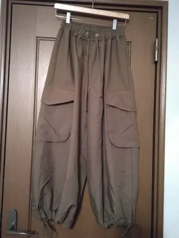 잔파 카고 팬츠 카키색