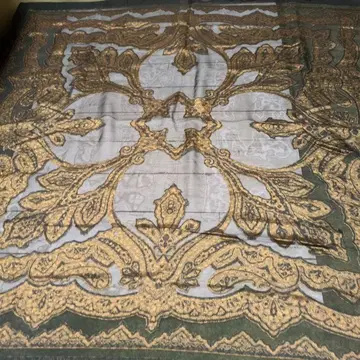 로페 그린 골드 스카프