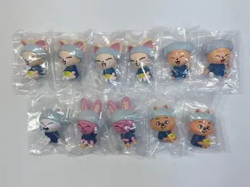 StrayKids SKZOO 사우나 피규어 묶음 판매 (낱개 판매 가능)