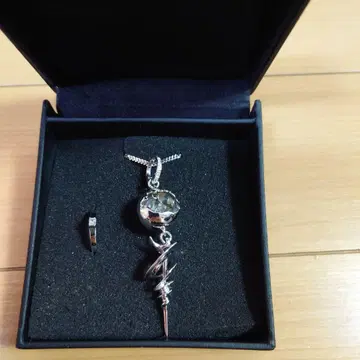 파이널 판타지 XIII 약혼 펜던트 세라