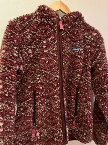 Patagonia 플리스 자켓 마룬 계열