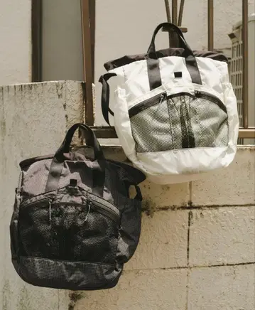 Warenfaus Just Right Tote (Black)