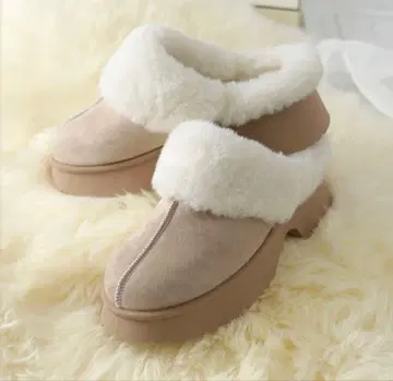 베이지 보아 통굽 어그 부츠 (사보) 숏 기장 24~24.5