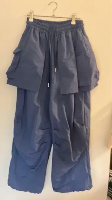 [ 미사용 새상품 ] 나일론 팬츠 스커트 팬츠 레이어드 스타일