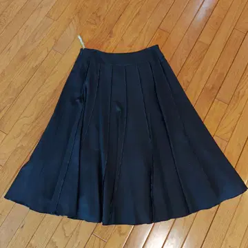 시빌라 모 100% 따뜻한 플레어 스커트 L (새상품)