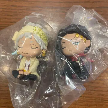 트위스테 어깨 쿵 Fig. 스칼라비아 세트 칼림 자밀