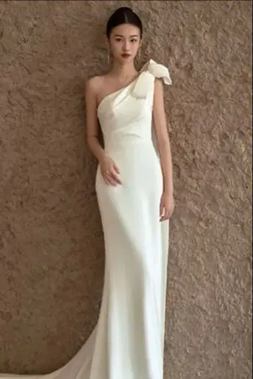 원숄더 머메이드 드레스