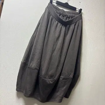 미사용 새상품 앤잇 벌룬 스커트 속기모