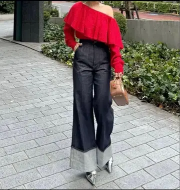 시뉴 cygne 오프숄더 니트 빨간색