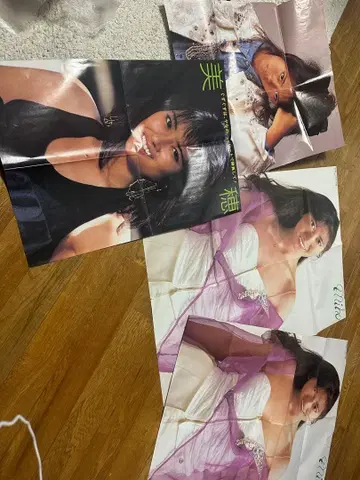 레어 나카야마 미호 포스터 4장 세트