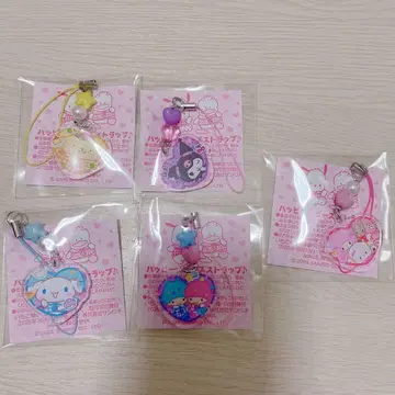 산리오 딸기신문 비즈 스트랩