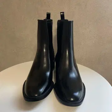 택 포함 미사용 새상품! ZARA 사이드 고어 부츠 39 블랙