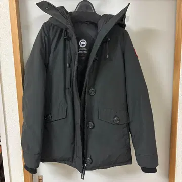 Canada Goose 다운 자켓 블랙