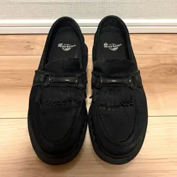 닥터마틴 에이드리안 올블랙스 스웨이드 로퍼