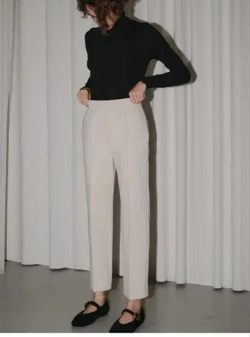 OHGA 속기모 슈퍼 슬림 레그 팬츠