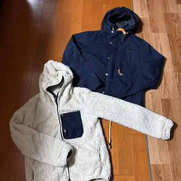 뷰티 앤 유스 보아 라이너 포함 마운틴 후드티 네이비 M