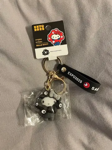 EXPO2025 키티 산리오 블랙 미야쿠미야쿠 키링