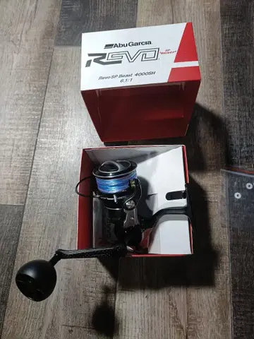Abu Garcia Revo SP Beast 4000SH 스피닝 릴