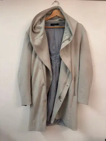 GOSTAR DE FUGA 후드 부착 체스터 코트