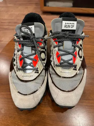 RUN OF 스니커즈 그레이/레드/블랙