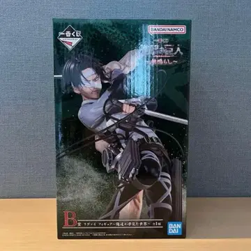 진격의 거인 제일복권 땅울림 B상 리바이 피규어