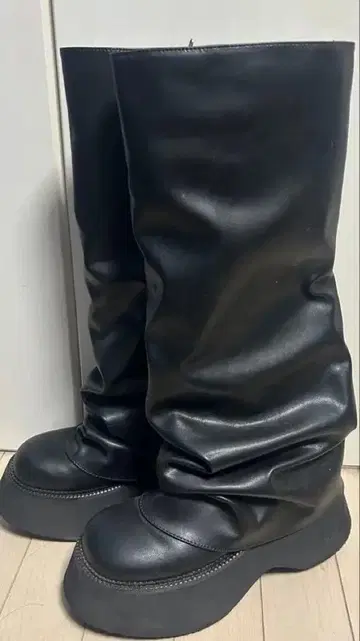 JEANASIS 루즈 실루엣 롱 부츠