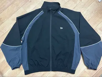 NEW ERA 오버 사이즈 파이핑 트랙 자켓 남성용