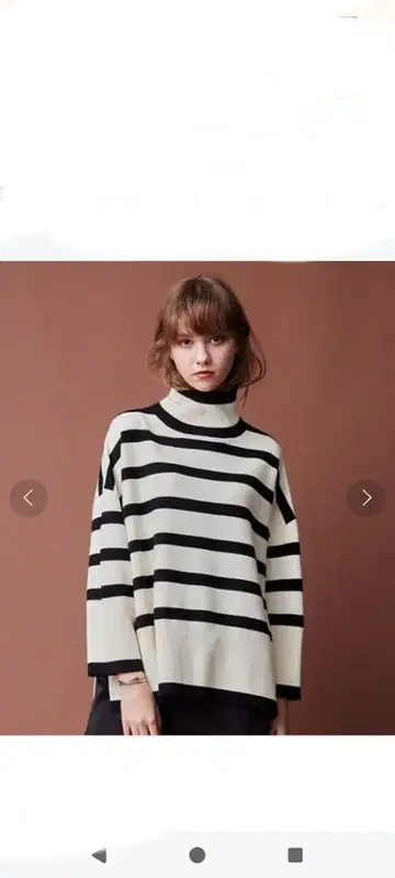 SUGAR ROSE W 자카드 스트라이프 터틀넥 니트