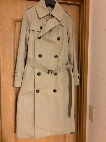 드로어 트렌치코트