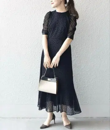 ships little black 도트 원피스