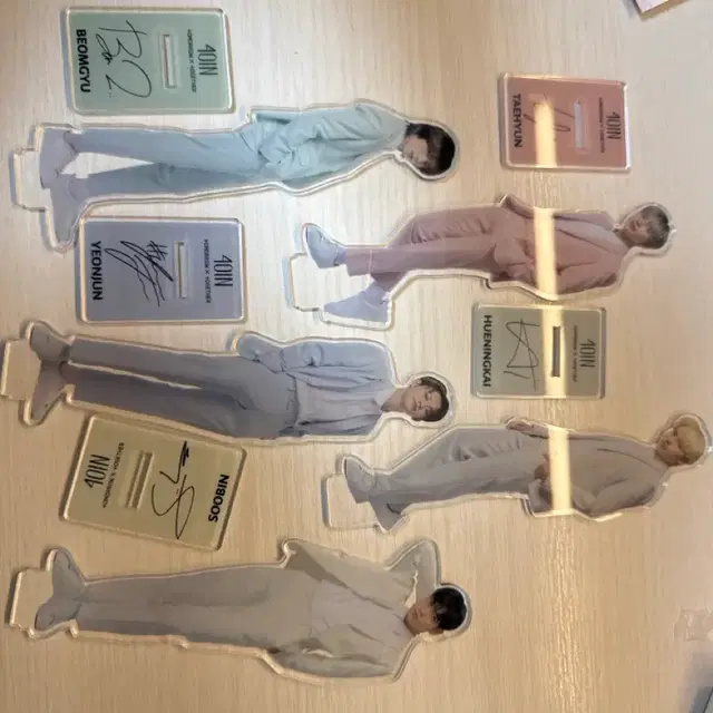 투바투 아크릴 스탠드 일괄판매