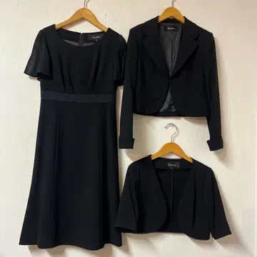 새상품급 3세트 작은 사이즈 SOCIAL TIME 원피스 수트 블랙