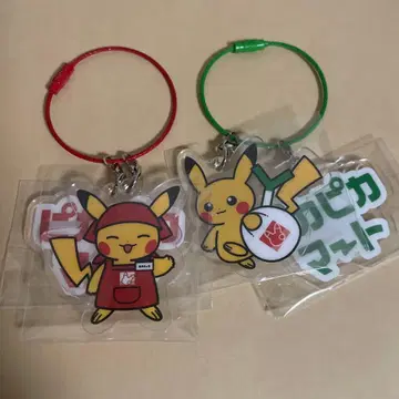 피카피카마트 2연 아크릴 키링 컬렉션 피카츄 x 2종 세트