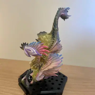 백룡의 근원 나루하타타히메 캡콤 피규어 빌더 스탠다드 모델