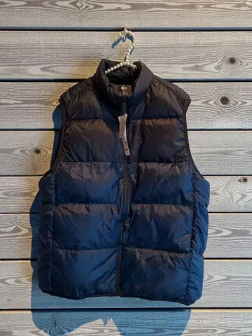 새상품 UNIQLO 울트라 라이트 다운 XL 네이비