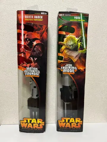 스타 워즈 다스 베이더 & 요다 라이트세이버 세트