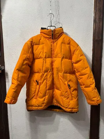 휠라 오렌지 다운 페더 미국 빈티지 의류 미국 수입 구제 의류