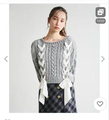 LIAN CARAT 리리안카라트 레이스업 디자인 케이블 니트