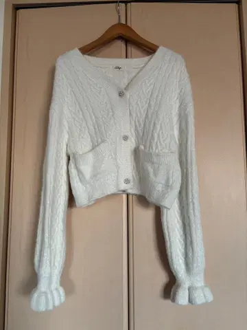 evelyn 플레어 소매 니트 가디건