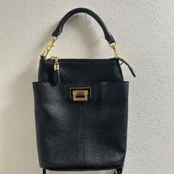 ATAO 블랙 가죽 숄더백