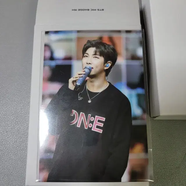방탄소년단 알엠 김남준 마이크뱃지(포카O)